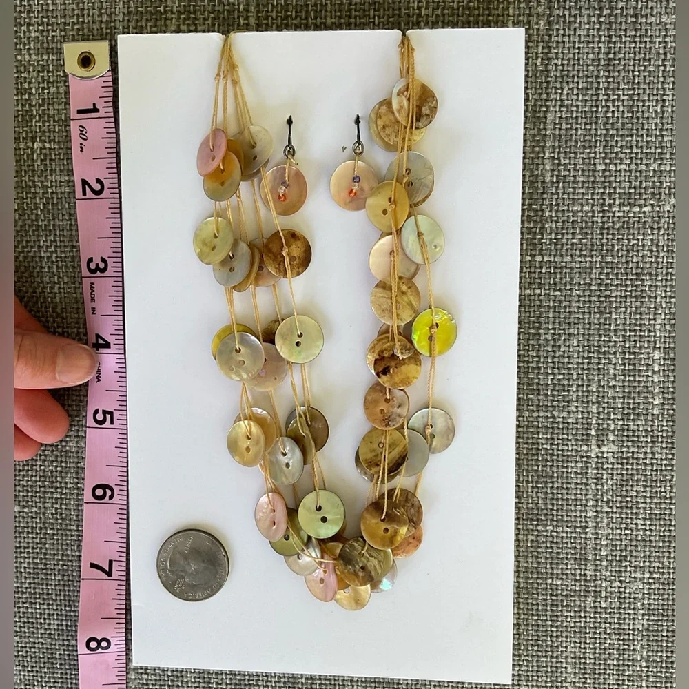 Shell Button Necklace and Earring Set - Picture 11 of 11
